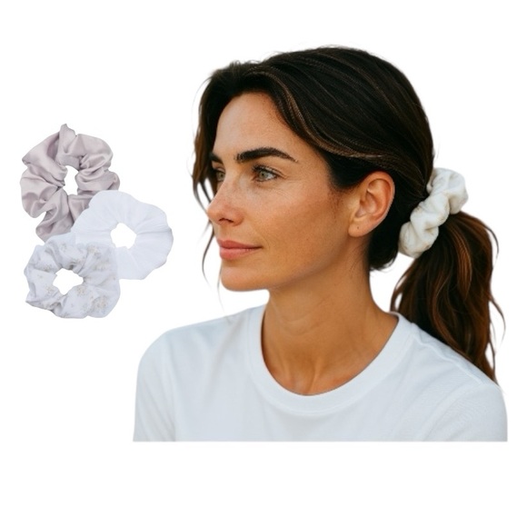 Time And Tru Ivory Ponytail Tie Scrunchie - Picture 4 of 12